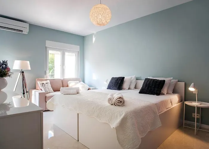 Апартаменты Adriatic Azur Сплит